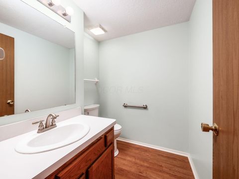 Tiny photo for 180 Lexington Boulevard, Delaware, OH 43015 (MLS # 226005511)