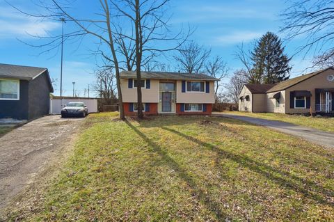 Tiny photo for 3191 Barnett Court S, Columbus, OH 43227 (MLS # 226002553)
