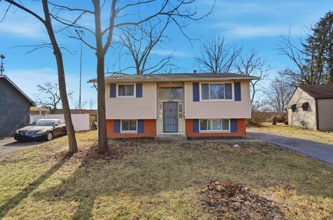 Photo of 3191 Barnett Court S, Columbus, OH 43227 (MLS # 226002553)
