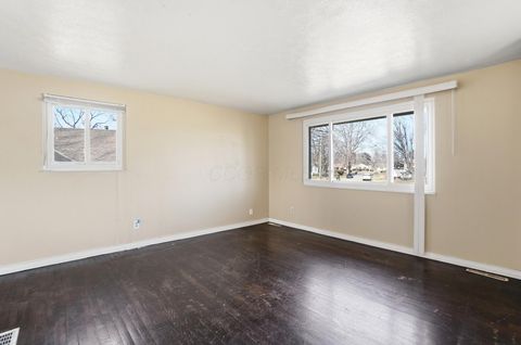 Tiny photo for 3191 Barnett Court S, Columbus, OH 43227 (MLS # 226002553)
