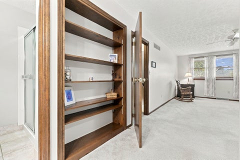 Tiny photo for 33 Spring Hollow Lane, Westerville, OH 43081 (MLS # 226039958)