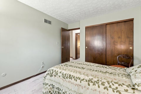 Tiny photo for 33 Spring Hollow Lane, Westerville, OH 43081 (MLS # 226039958)