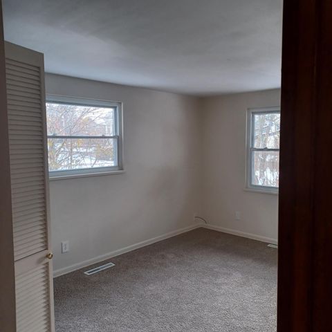 Tiny photo for 340 E Dublin Granville Road, Worthington, OH 43085 (MLS # 225045412)