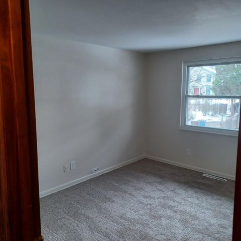 Tiny photo for 340 E Dublin Granville Road, Worthington, OH 43085 (MLS # 225045412)