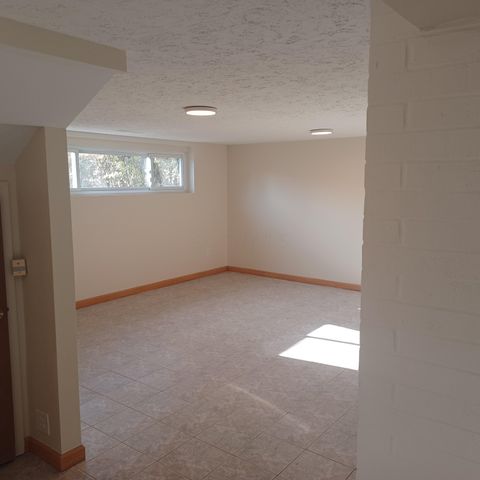 Tiny photo for 340 E Dublin Granville Road, Worthington, OH 43085 (MLS # 225045412)