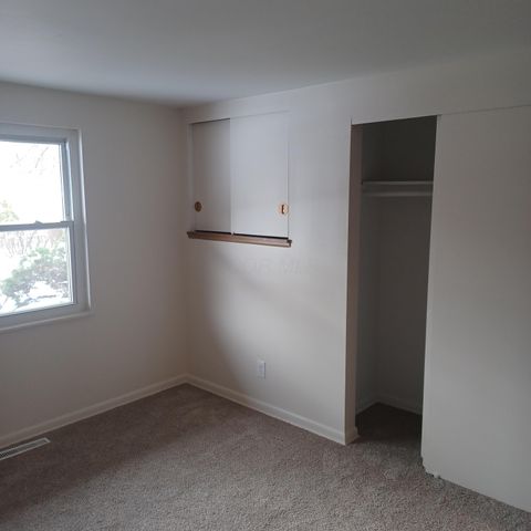 Tiny photo for 340 E Dublin Granville Road, Worthington, OH 43085 (MLS # 225045412)