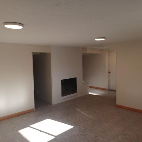 Tiny photo for 340 E Dublin Granville Road, Worthington, OH 43085 (MLS # 225045412)