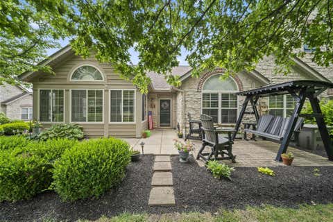Photo of 217 Stonegate Loop, Pataskala, OH 43062 (MLS # 226025218)