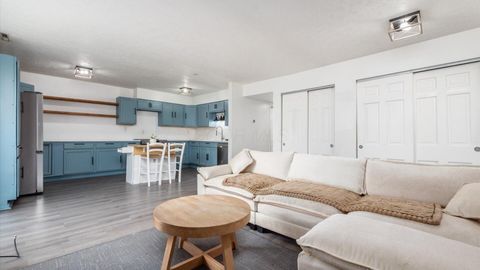 Photo of 625 Country Club Drive A8 #A8, Newark, OH 43055 (MLS # 226006816)