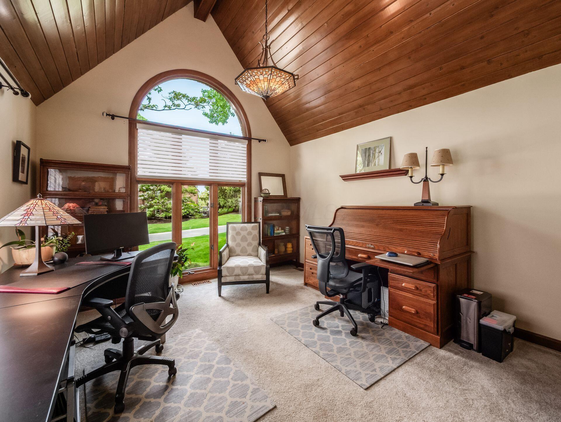 8403 Beeswing Court