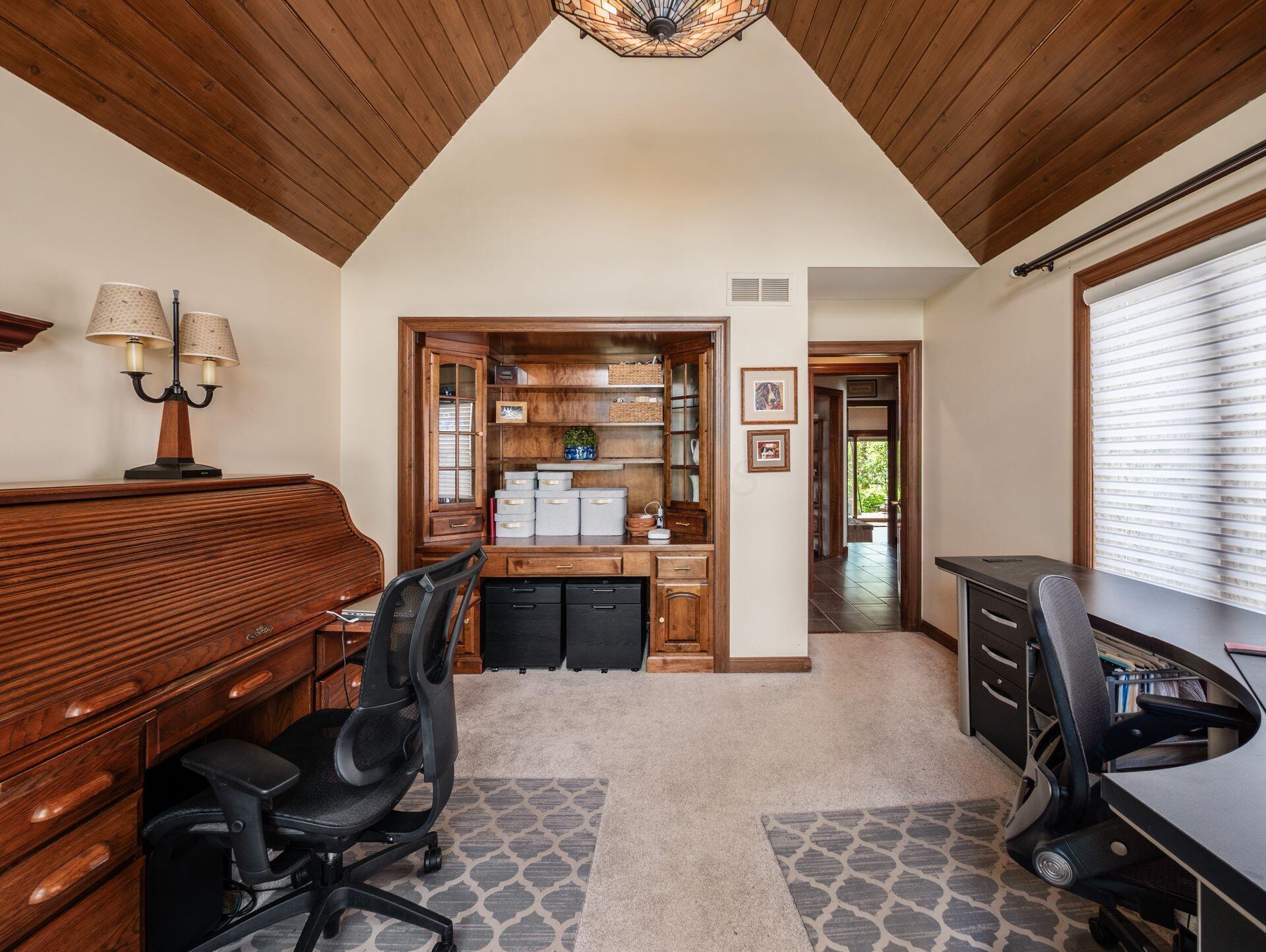 8403 Beeswing Court