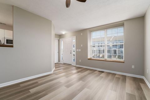 Tiny photo for 7005 Monarchos Drive 11 #11, New Albany, OH 43054 (MLS # 226011140)