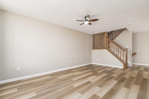 Tiny photo for 7005 Monarchos Drive 11 #11, New Albany, OH 43054 (MLS # 226011140)