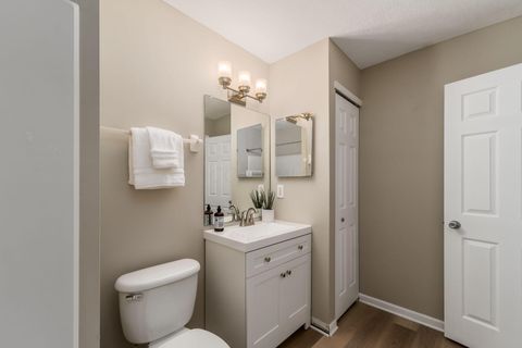 Tiny photo for 7005 Monarchos Drive 11 #11, New Albany, OH 43054 (MLS # 226011140)