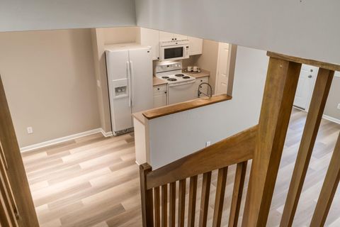 Tiny photo for 7005 Monarchos Drive 11 #11, New Albany, OH 43054 (MLS # 226011140)