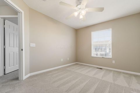 Tiny photo for 7005 Monarchos Drive 11 #11, New Albany, OH 43054 (MLS # 226011140)