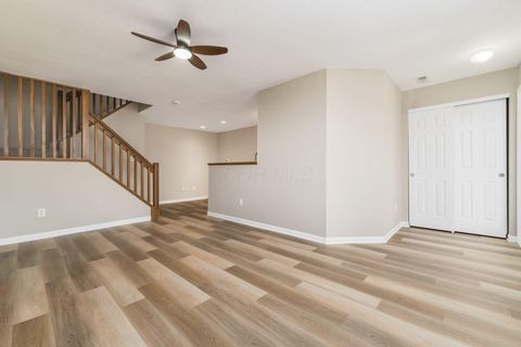 Tiny photo for 7005 Monarchos Drive 11 #11, New Albany, OH 43054 (MLS # 226011140)