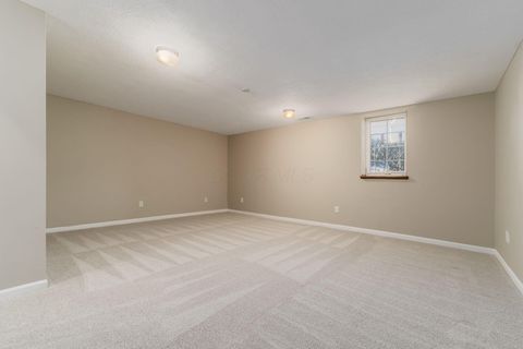 Tiny photo for 7005 Monarchos Drive 11 #11, New Albany, OH 43054 (MLS # 226011140)