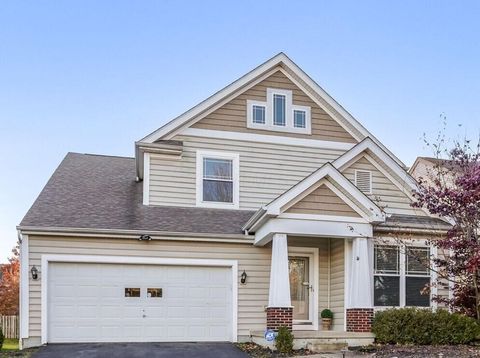 Photo of 687 Sanville Drive, Lewis Center, OH 43035 (MLS # 225043513)