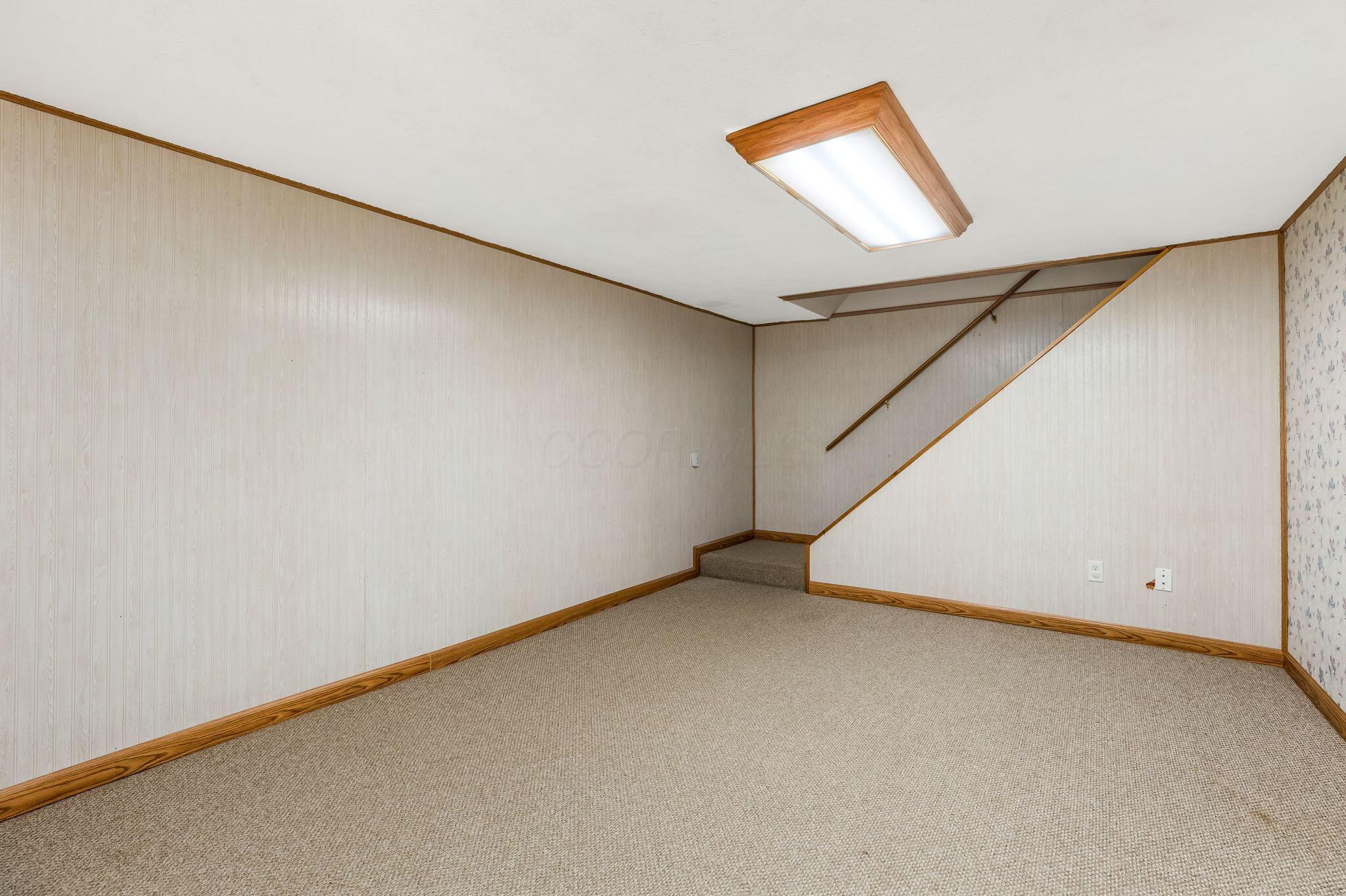 5713 Shannon Heights Boulevard, Dublin, Ohio image 33