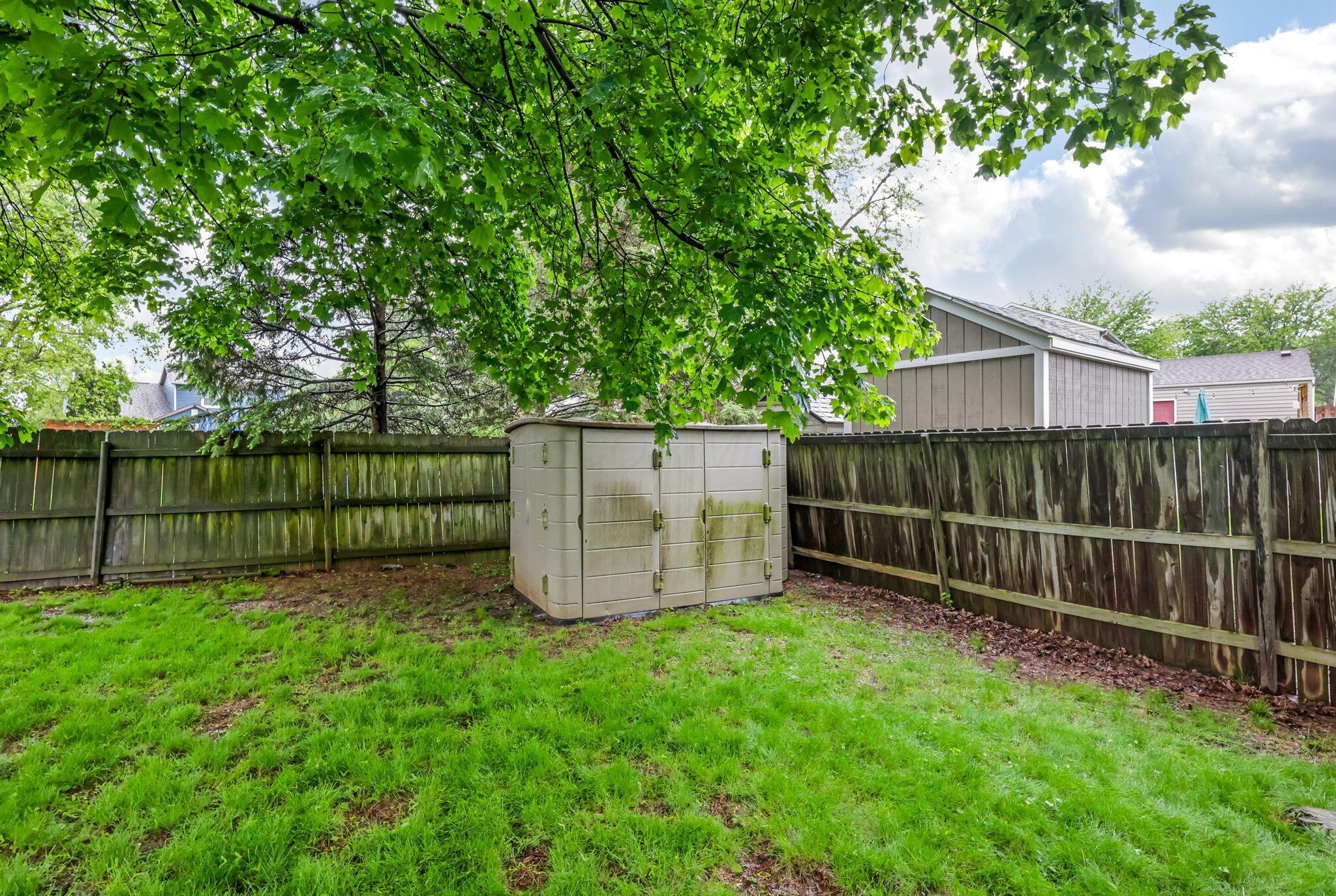 5713 Shannon Heights Boulevard, Dublin, Ohio image 40