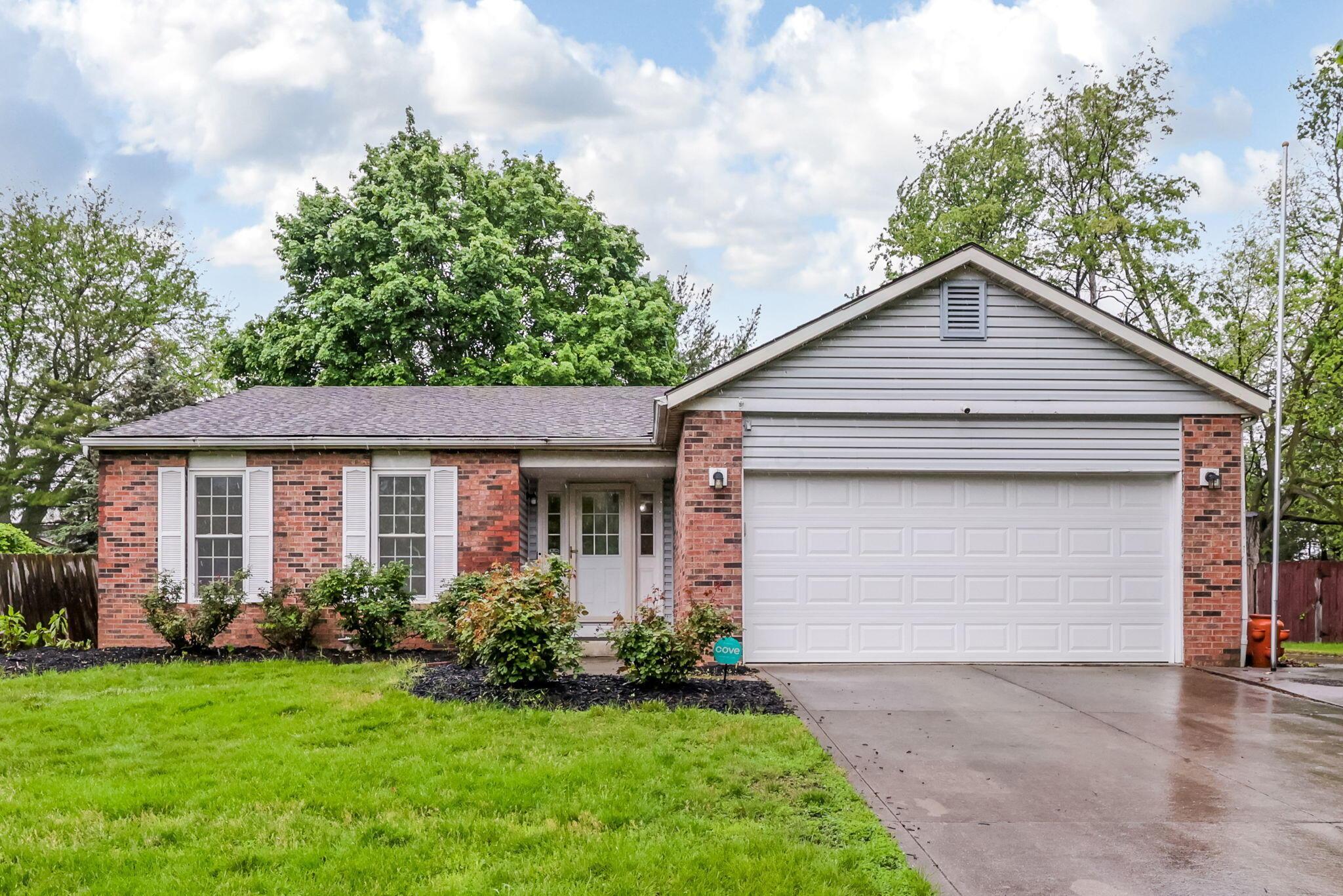 5713 Shannon Heights Boulevard, Dublin, Ohio image 1
