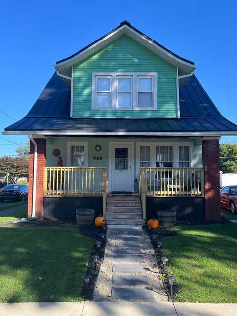 Photo of 926 Rogers Street, Bucyrus, OH 44820 (MLS # 226038446)