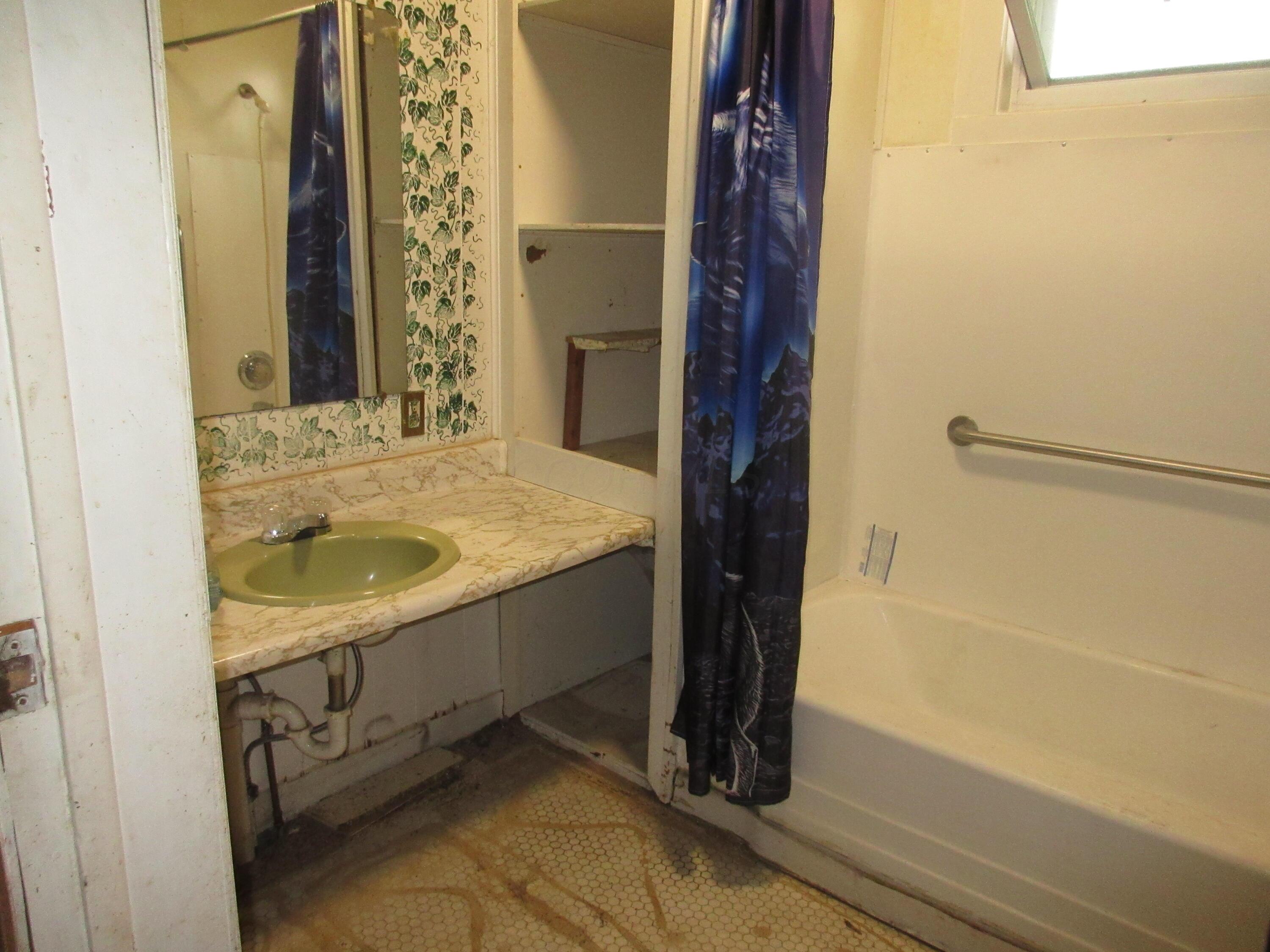 70 Poplar Avenue, Newark, Ohio image 10