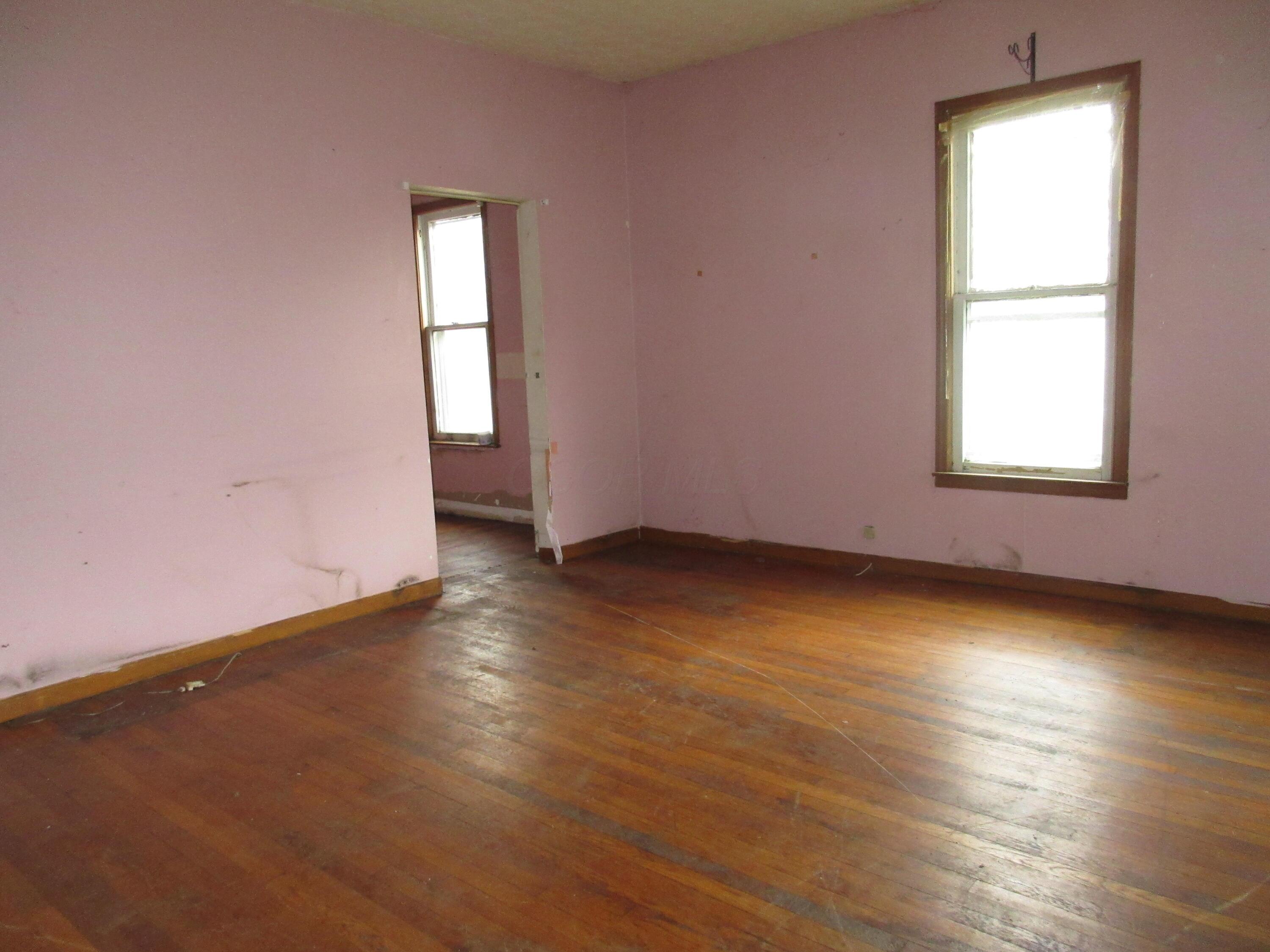70 Poplar Avenue, Newark, Ohio image 4