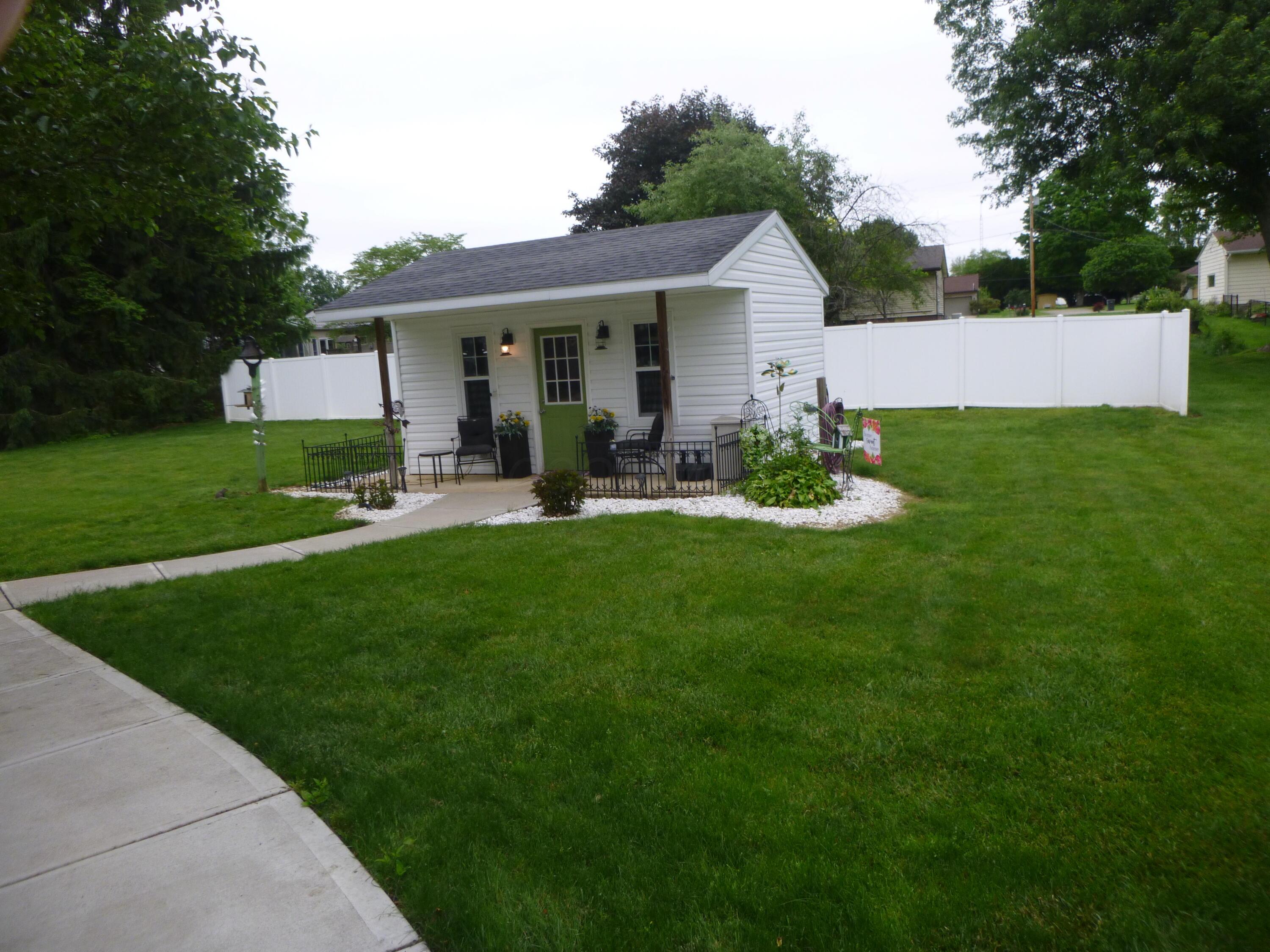 70 Barb Avenue