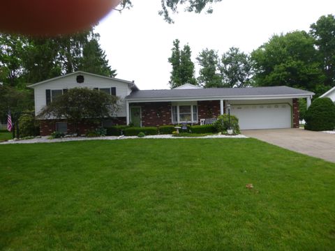 Photo of 70 Barb Avenue, Heath, OH 43056 (MLS # 226018681)