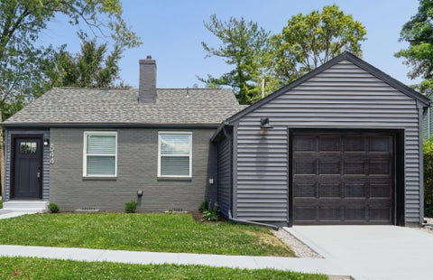 Photo of 544 N Selby Boulevard, Worthington, OH 43085 (MLS # 226022742)