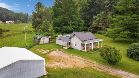 Tiny photo for 21606 E Sams Creek Road, Laurelville, OH 43135 (MLS # 226033301)