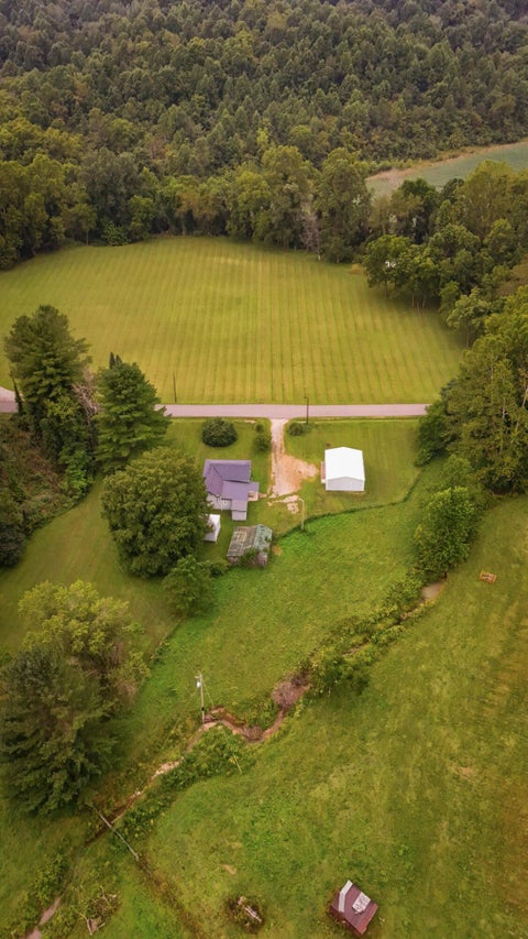 Tiny photo for 21606 E Sams Creek Road, Laurelville, OH 43135 (MLS # 226033301)