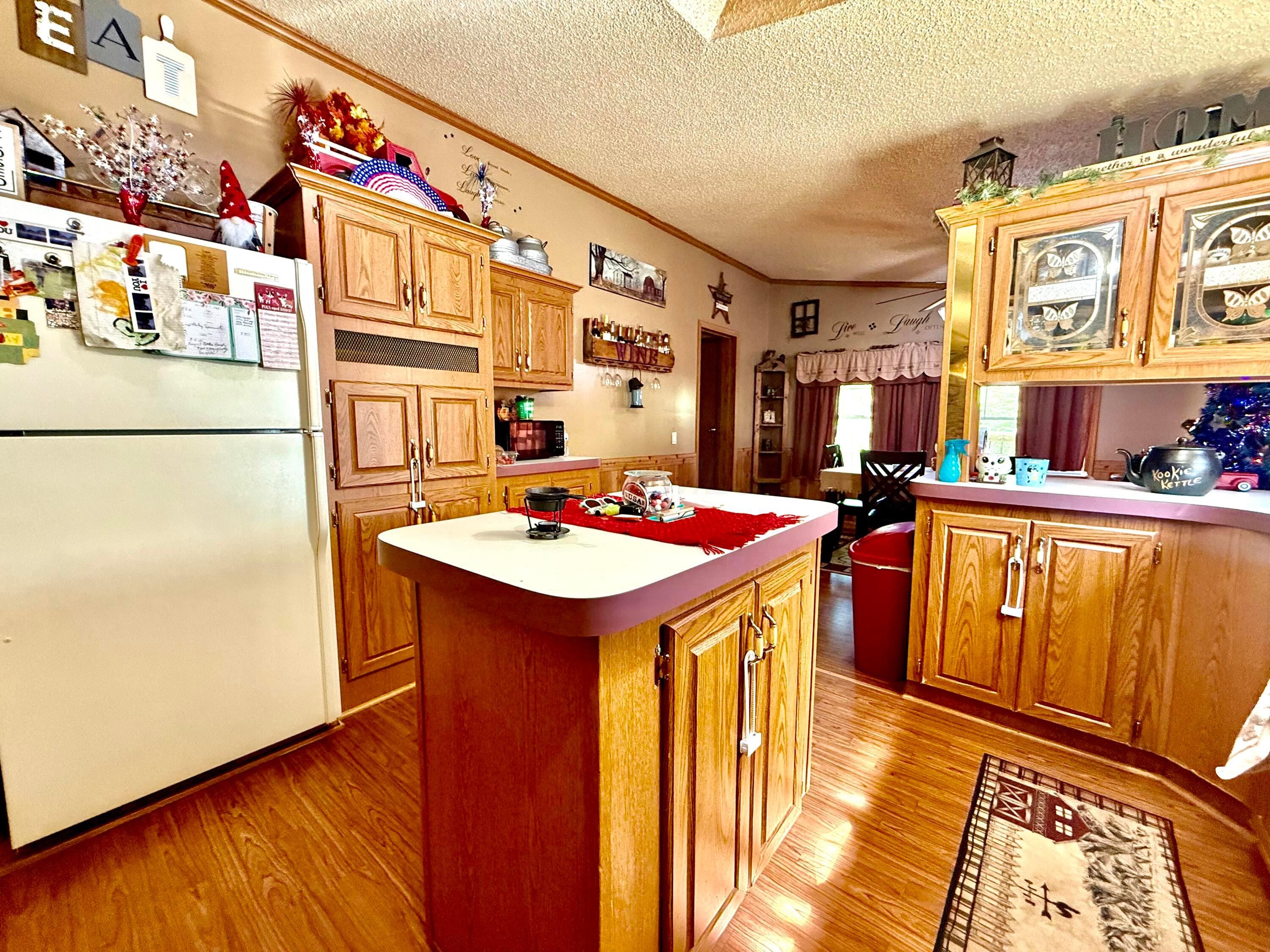 37855 Maysville Greendale Road, Logan, Ohio image 11
