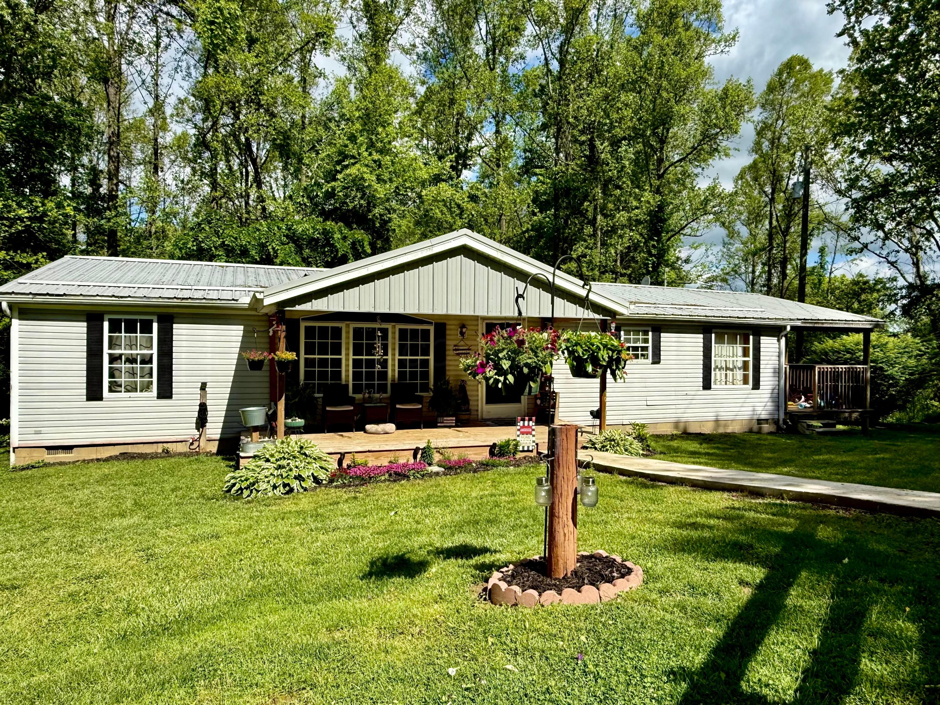 37855 Maysville Greendale Road, Logan, Ohio image 2
