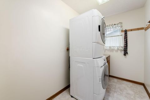 Tiny photo for 5581 Seapine Road, Hilliard, OH 43026 (MLS # 225044590)