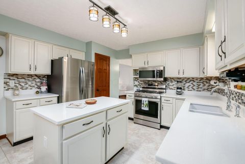 Tiny photo for 5581 Seapine Road, Hilliard, OH 43026 (MLS # 225044590)