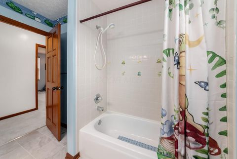 Tiny photo for 5581 Seapine Road, Hilliard, OH 43026 (MLS # 225044590)