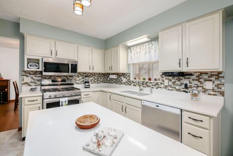 Tiny photo for 5581 Seapine Road, Hilliard, OH 43026 (MLS # 225044590)