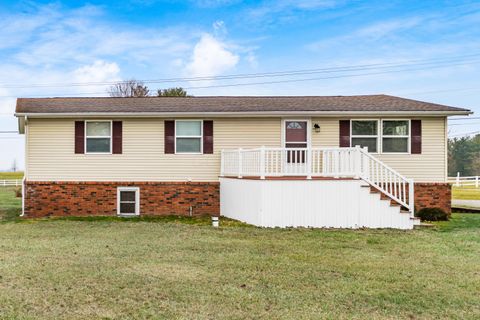 Photo of 4365 Election House Road NW, Lancaster, OH 43130 (MLS # 226001316)