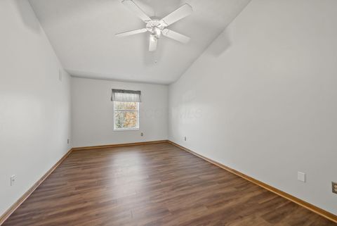 Tiny photo for 826 Elgin Circle, Pickerington, OH 43147 (MLS # 225044498)