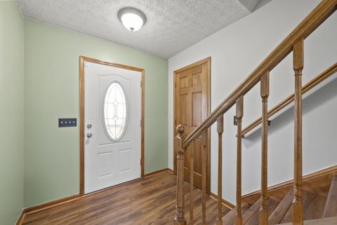 Tiny photo for 826 Elgin Circle, Pickerington, OH 43147 (MLS # 225044498)