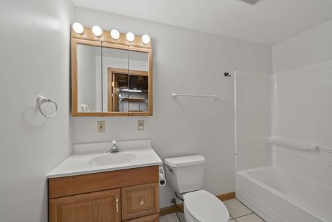 Tiny photo for 826 Elgin Circle, Pickerington, OH 43147 (MLS # 225044498)