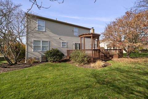 Tiny photo for 826 Elgin Circle, Pickerington, OH 43147 (MLS # 225044498)