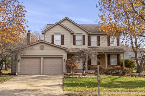 Photo of 826 Elgin Circle, Pickerington, OH 43147 (MLS # 225044498)