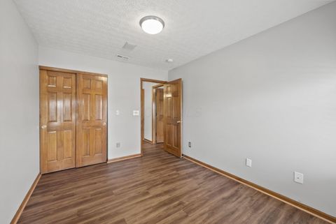 Tiny photo for 826 Elgin Circle, Pickerington, OH 43147 (MLS # 225044498)