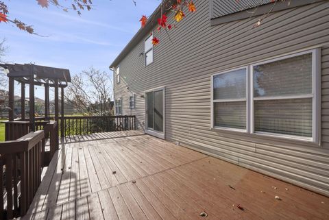 Tiny photo for 826 Elgin Circle, Pickerington, OH 43147 (MLS # 225044498)