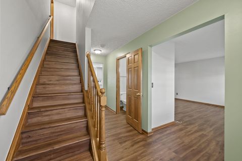 Tiny photo for 826 Elgin Circle, Pickerington, OH 43147 (MLS # 225044498)