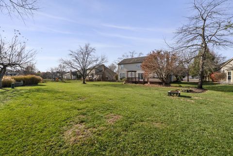 Tiny photo for 826 Elgin Circle, Pickerington, OH 43147 (MLS # 225044498)